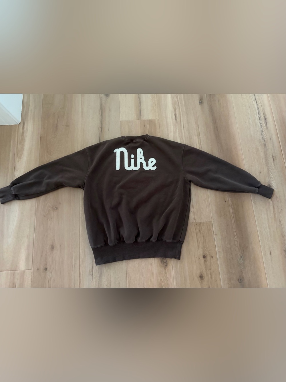 Nike Sportswear Oversized Crewneck Sweatshirt - Picture 3 of 6